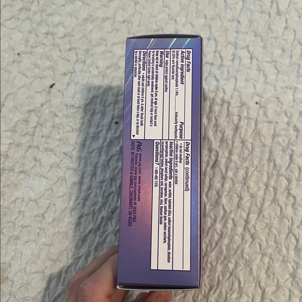 NWT Crest Deep Stain Remover Toothpaste - Picture 2 of 6